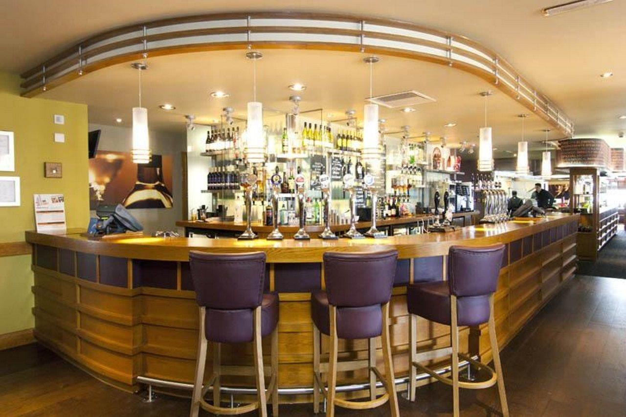 Premier Inn Swanley Екстериор снимка