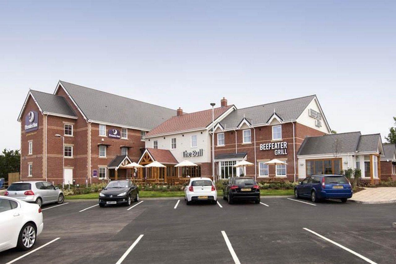 Premier Inn Swanley Екстериор снимка